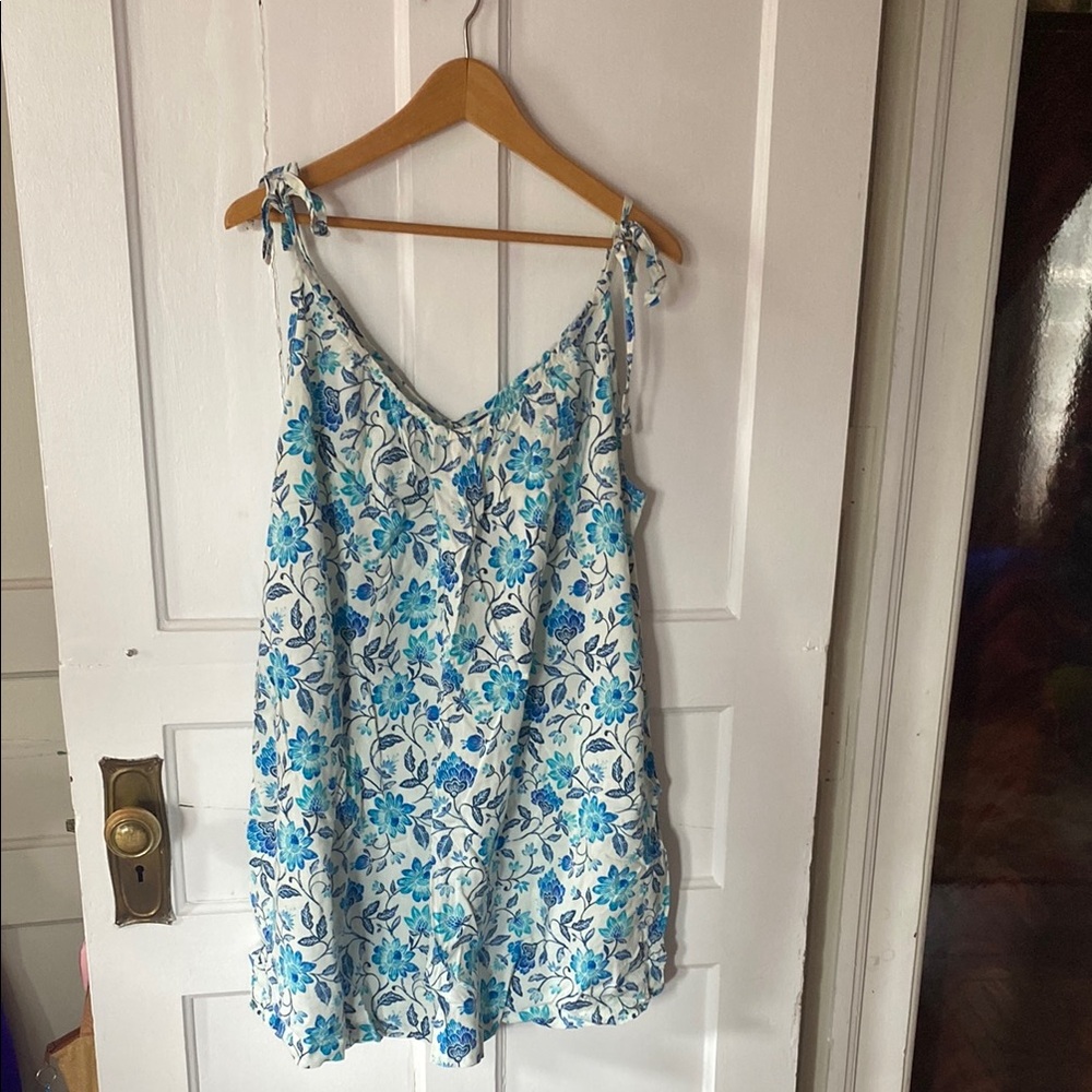 Old Navy Blue Floral Dress